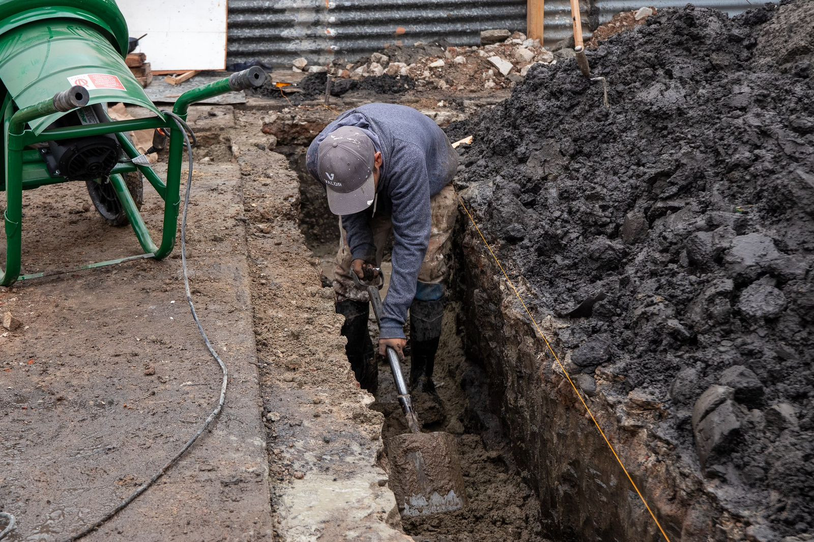 AVANZAN LAS OBRAS EN LAS ESCUELAS PÚBLICAS DE LANÚS