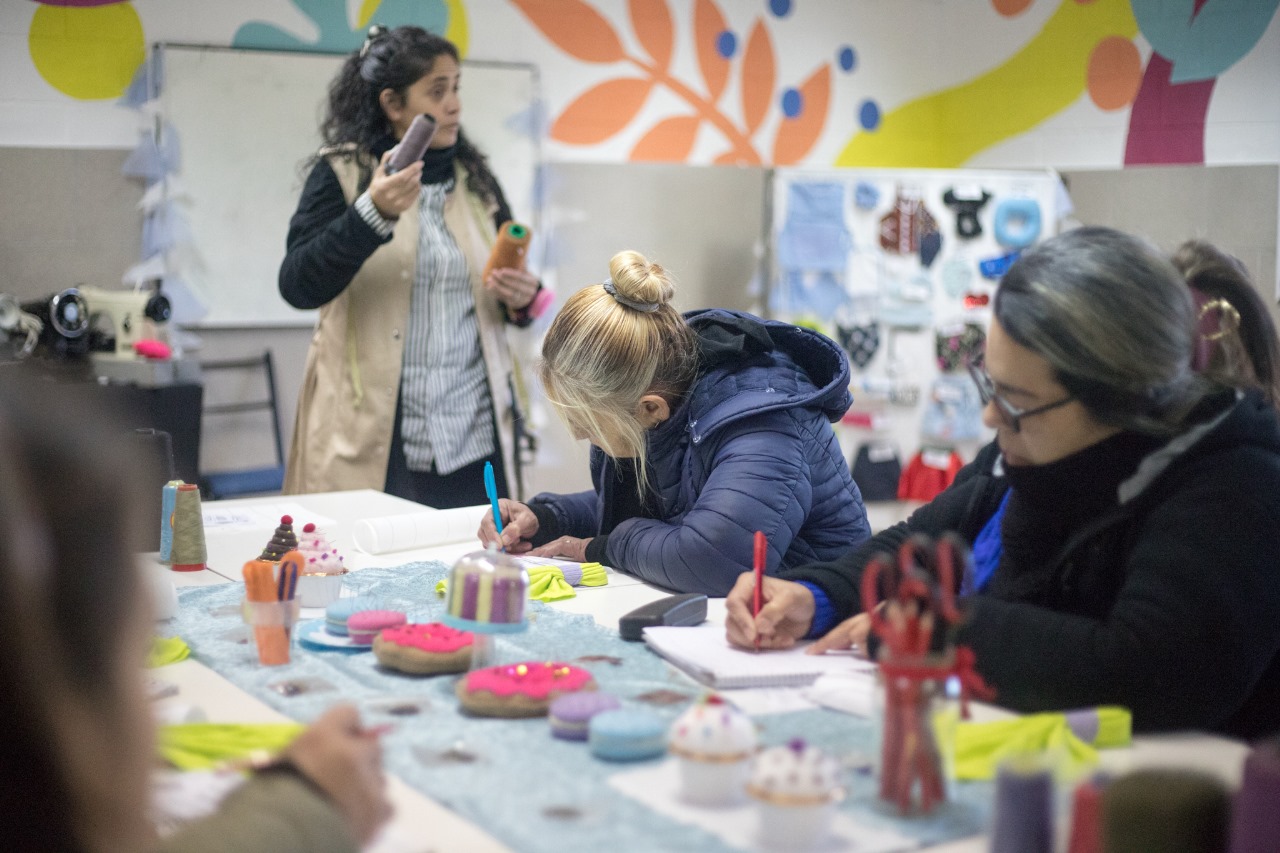 Nueva edición del programa “Capacitarte Lanús” en NIDO Villa Jardín y NIDO Monte Chingolo