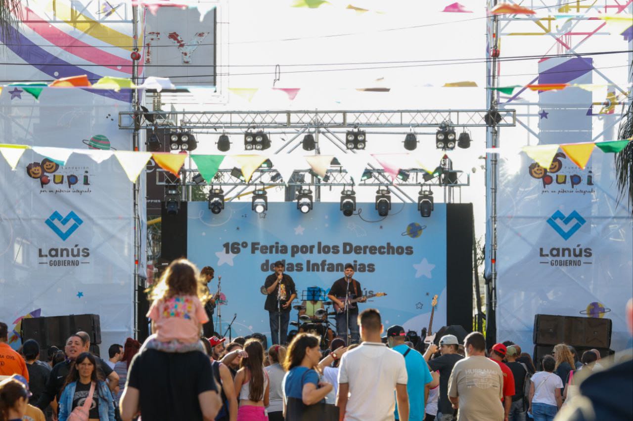 Lanús Gobierno y Fundación Pupi celebraron la 16º Feria por los Derechos de las Infancias