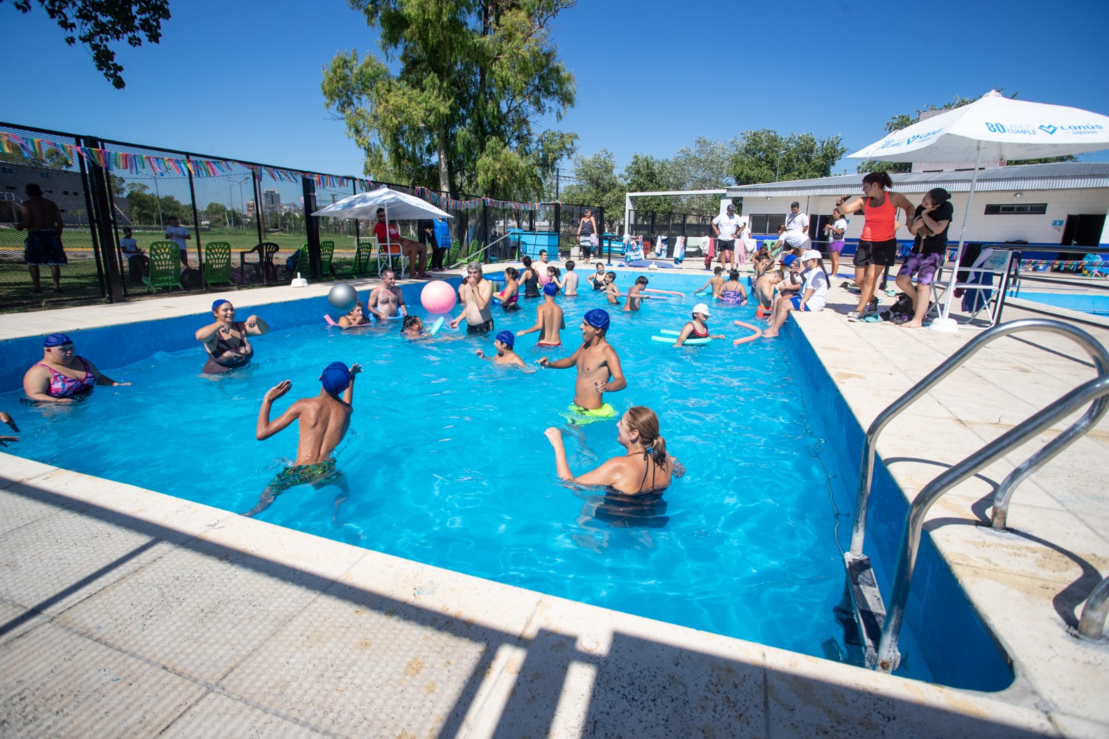 LANÚS GOBIERNO ABRIÓ LA PREINSCRIPCIÓN PARA LA COLONIA DE VERANO INCLUSIVA