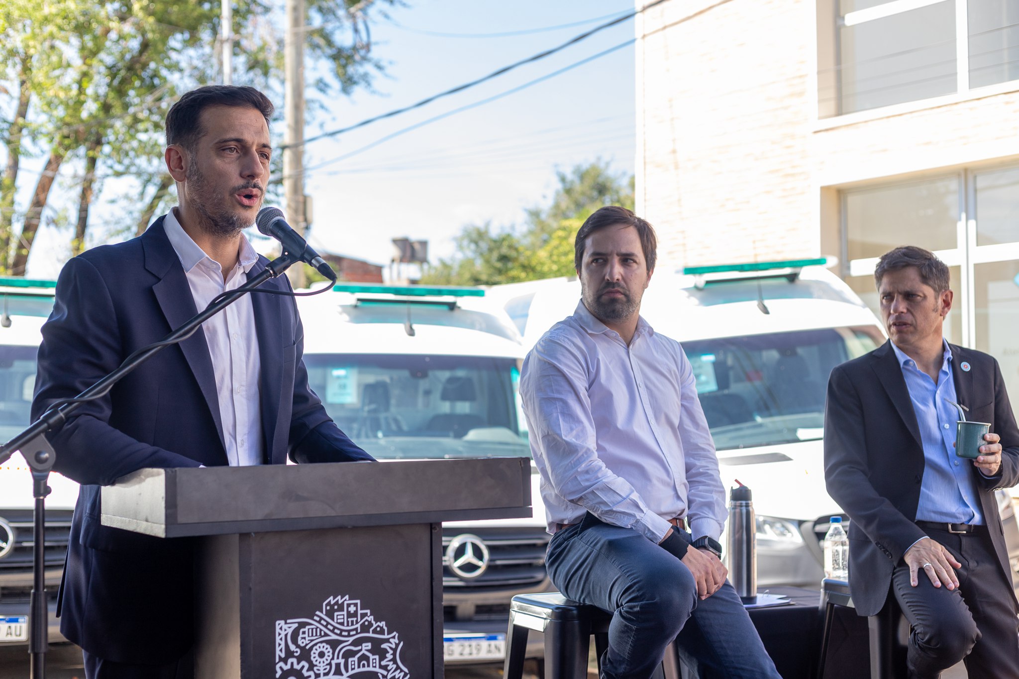 Julián Álvarez y Axel Kicillof lanzaron el sistema Emergencias Lanús, con la incorporación de 4 ambulancias de alta complejidad