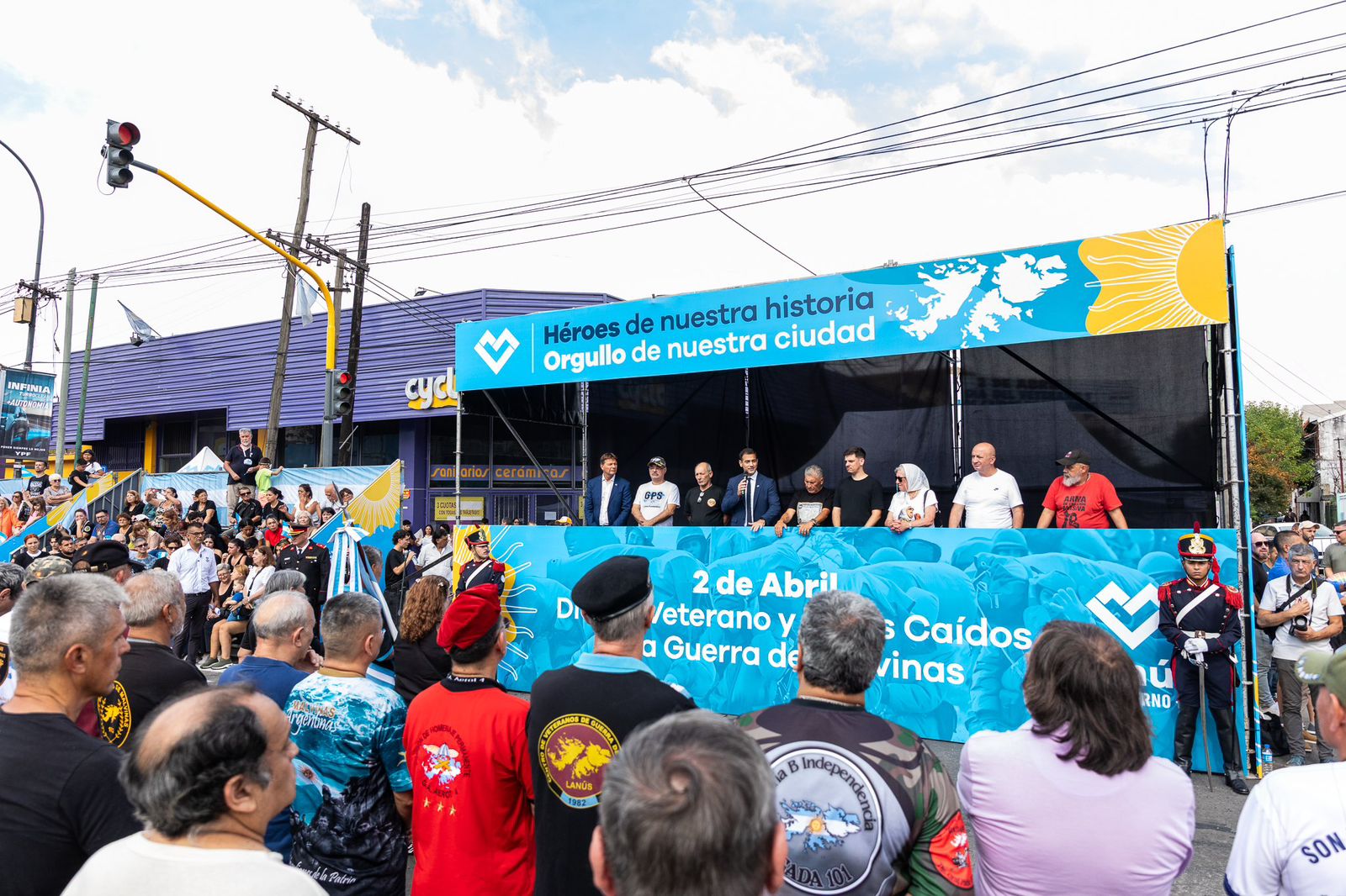 JULIÁN ÁLVAREZ: “LA CAUSA MALVINAS REPRESENTA LOS VALORES MÁS IMPORTANTES DE NUESTRO PUEBLO”