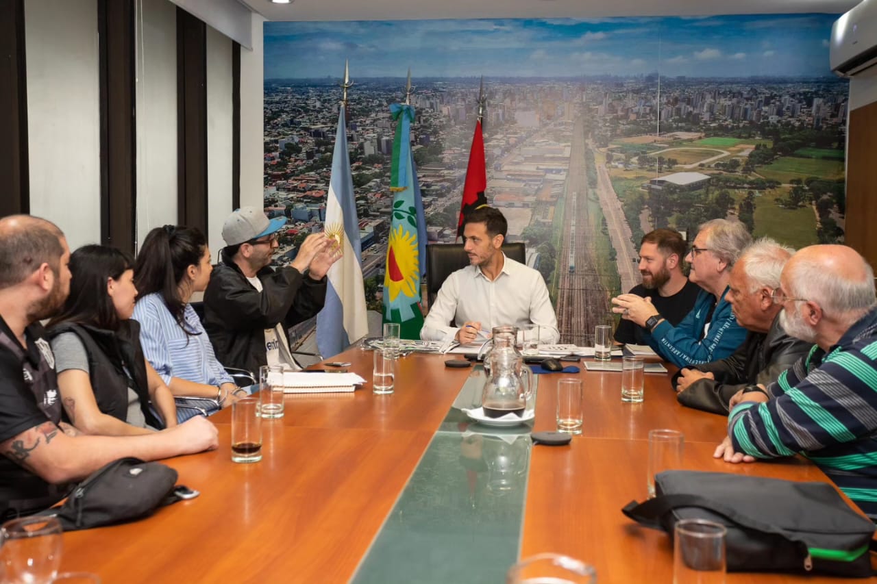 Julián Álvarez otorgará un subsidio para reparar los daños causados por el temporal en el Club El Porvenir