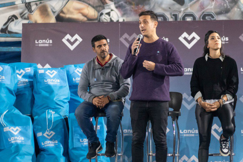 Lanús Gobierno lanzó el programa Clubes en Marcha, con la puesta en valor de 120 instituciones locales