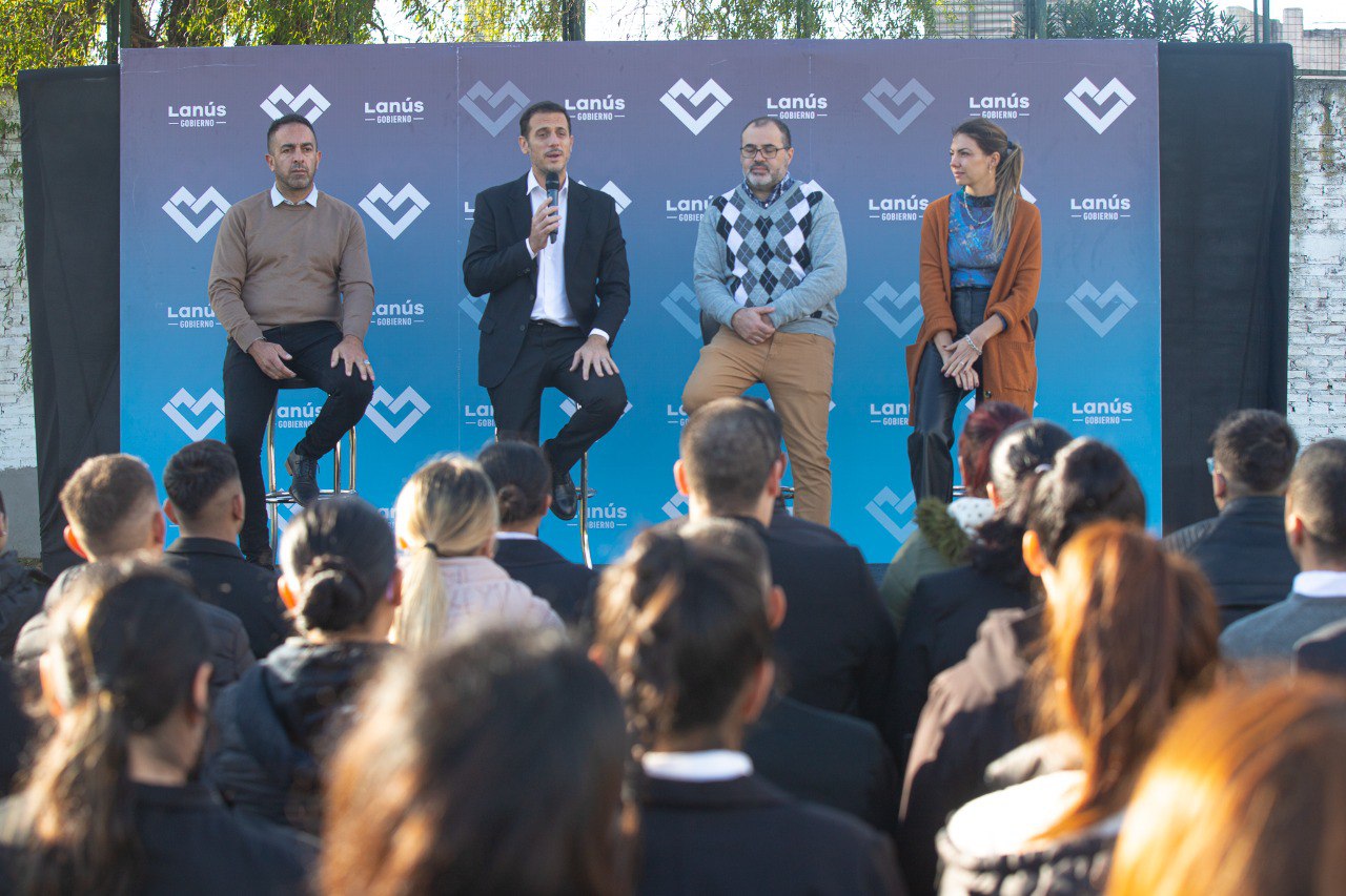Bienvenida a aspirantes a las fuerzas de seguridad