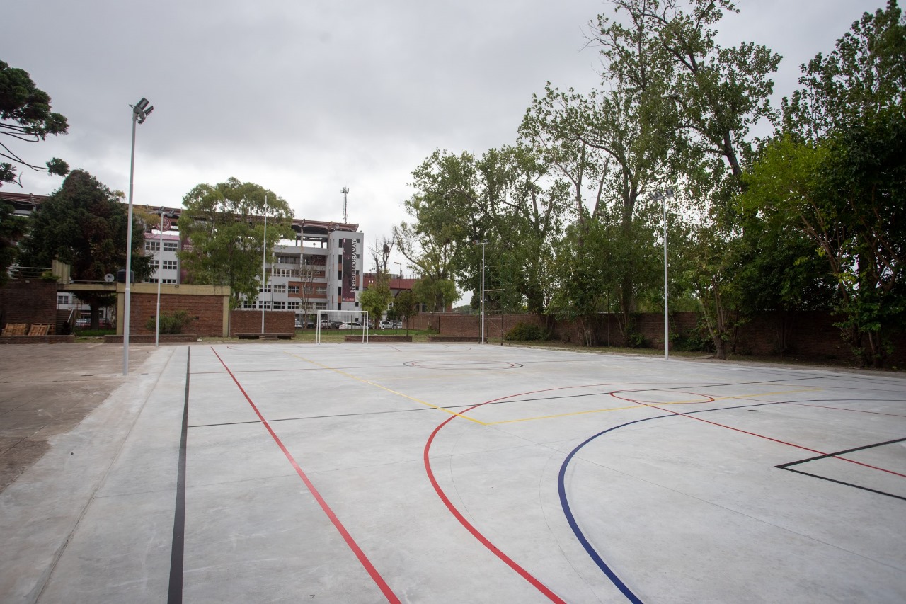 Continúa la puesta en valor de la Escuela Piedrabuena