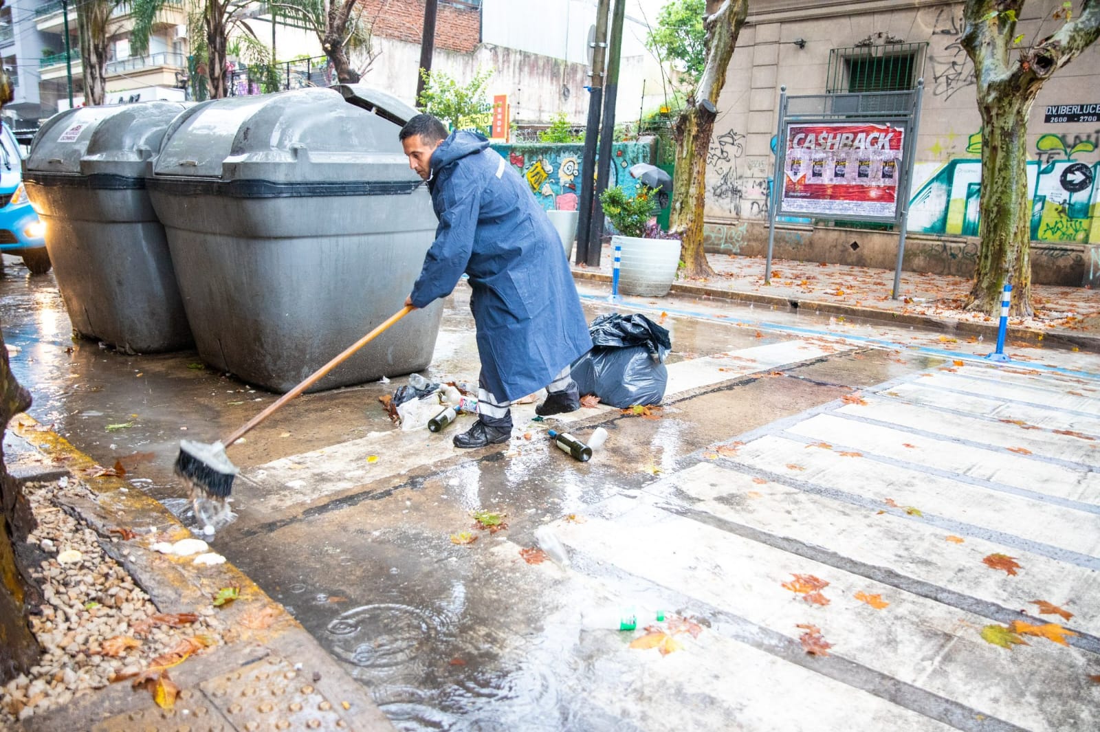 Continúan los trabajos de limpieza e higiene urbana durante el temporal