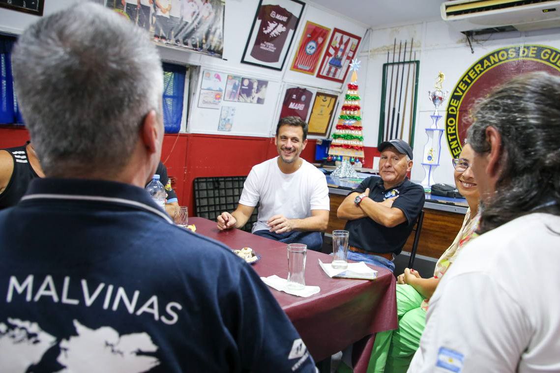 Julián Álvarez visitó el Centro de Veteranos de Guerra de Malvinas