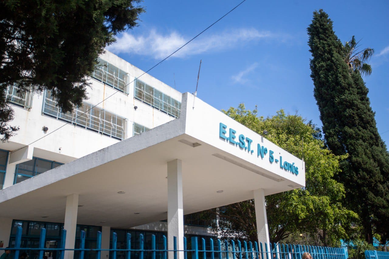 Continúan las obras en la Escuela Técnica N°5 “Kennedy”