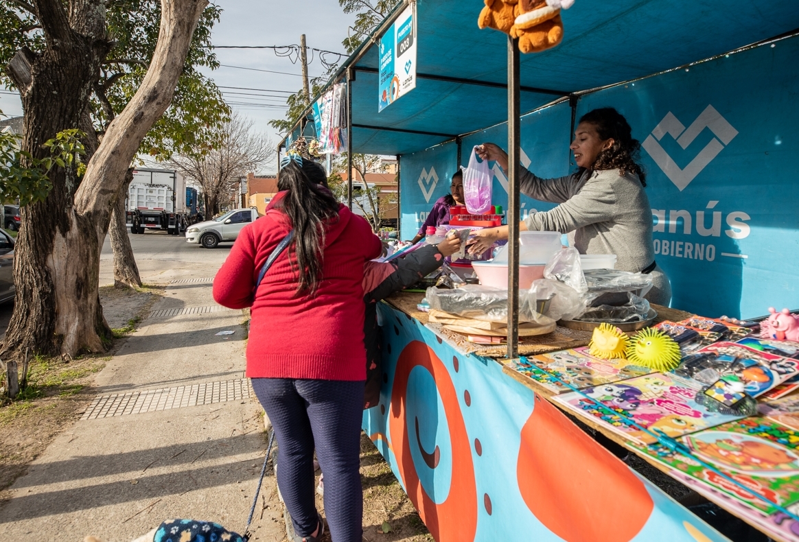 Nuevos días y horarios del Paseo de Compras 25 de Mayo