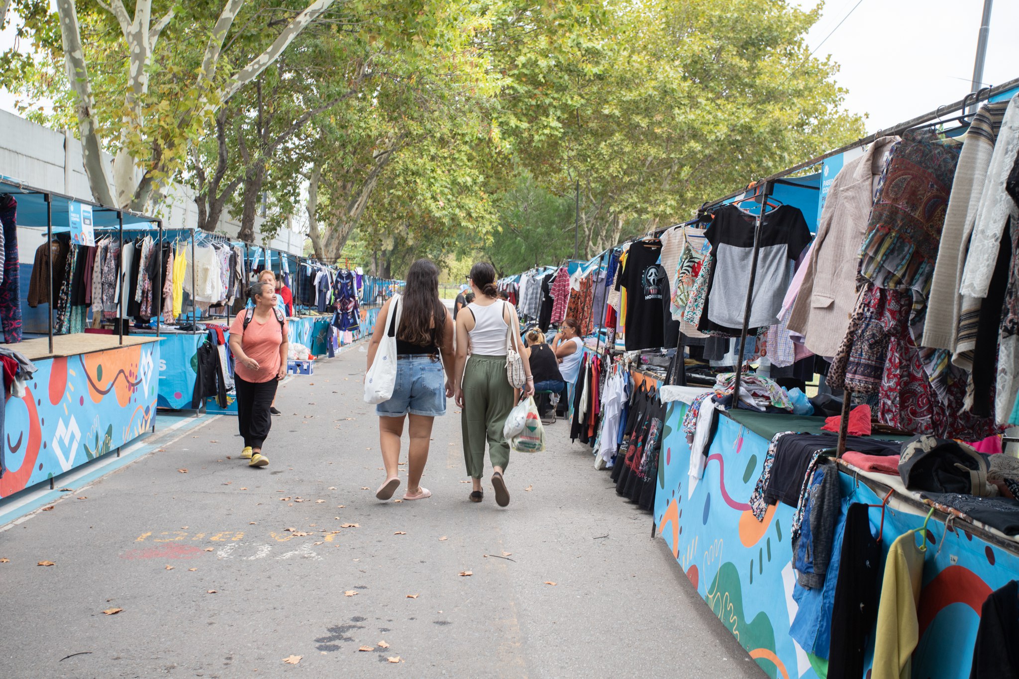 LANÚS GOBIERNO CONVOCA A VISITAR UNA NUEVA EDICIÓN DEL PASEO DE COMPRAS