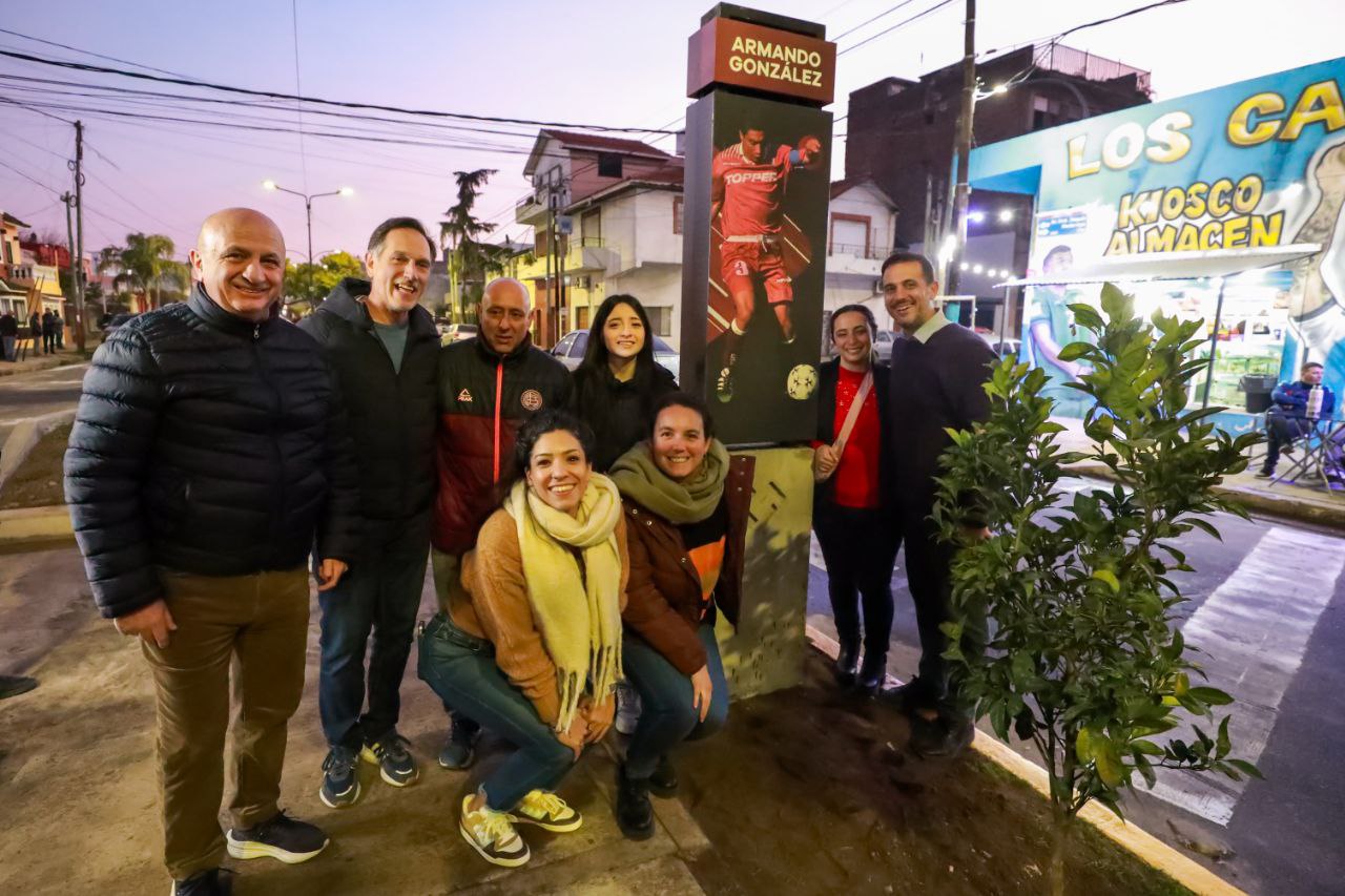 Se inauguró el Paseo de los Ídolos del Club Atlético Lanús