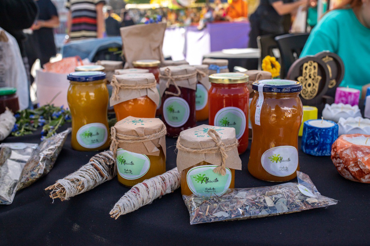 LANÚS GOBIERNO LLEVARÁ ADELANTE UNA NUEVA FERIA DE ARTESANÍAS