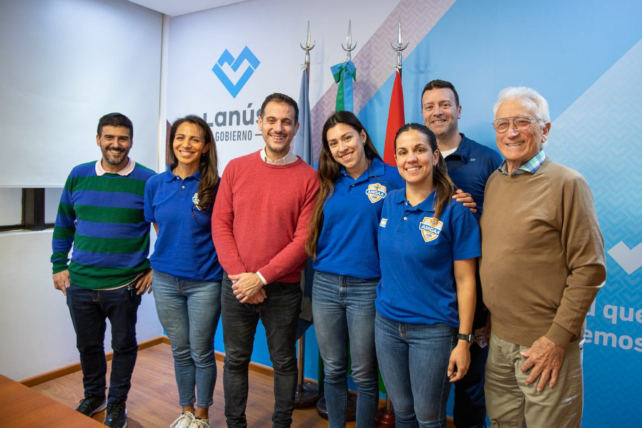 Apoyo a deportistas locales que representarán al país en el Torneo internacional de Lifesaving