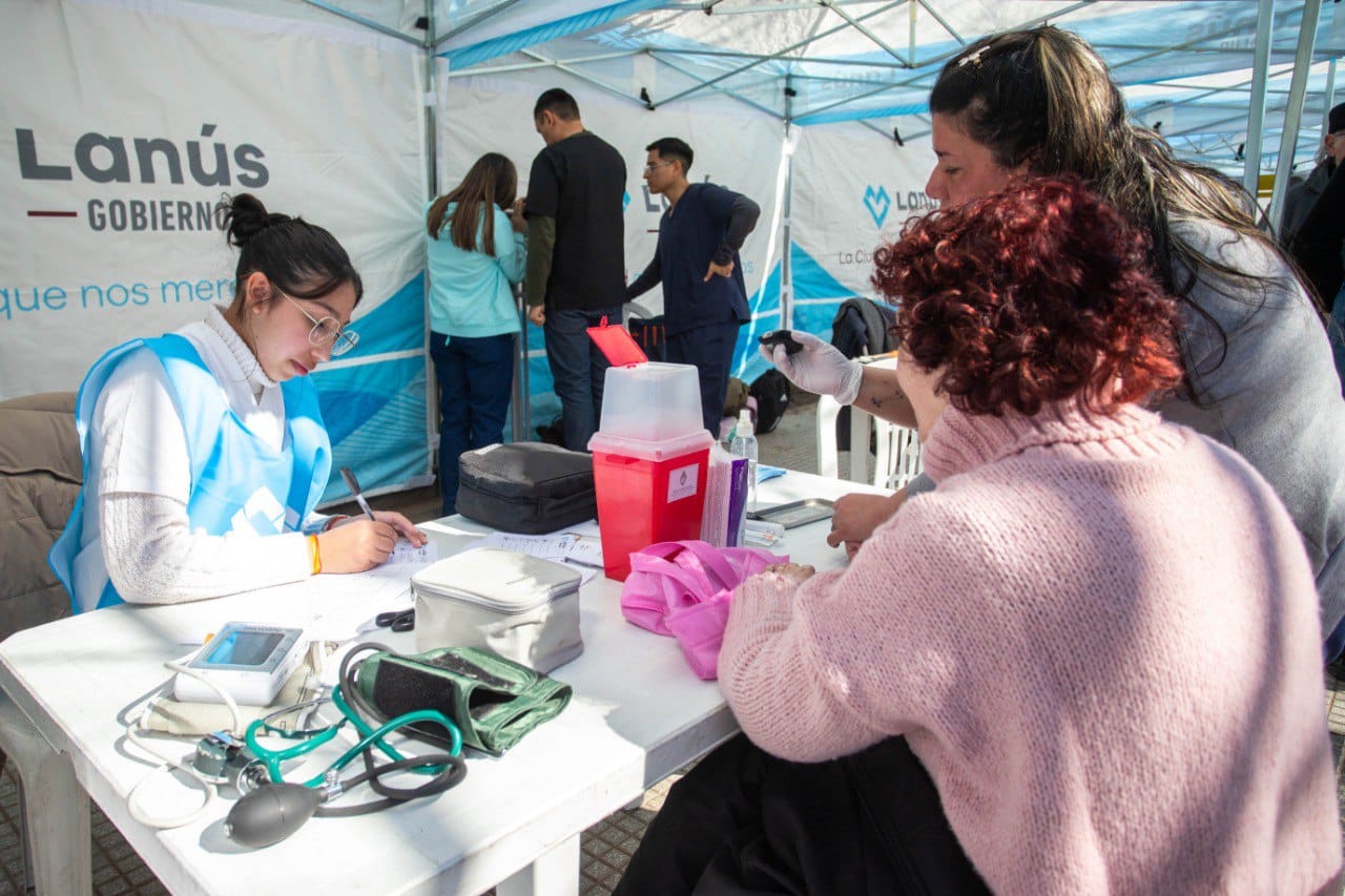 Primera jornada del Operativo Territorial 'Sábados de Salud en el Barrio' en Lanús Este