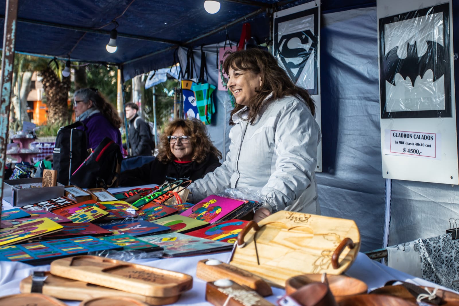 Recorré la Feria de Artesanías, Emprendedores y Puestos Gastronómicos de Lanús