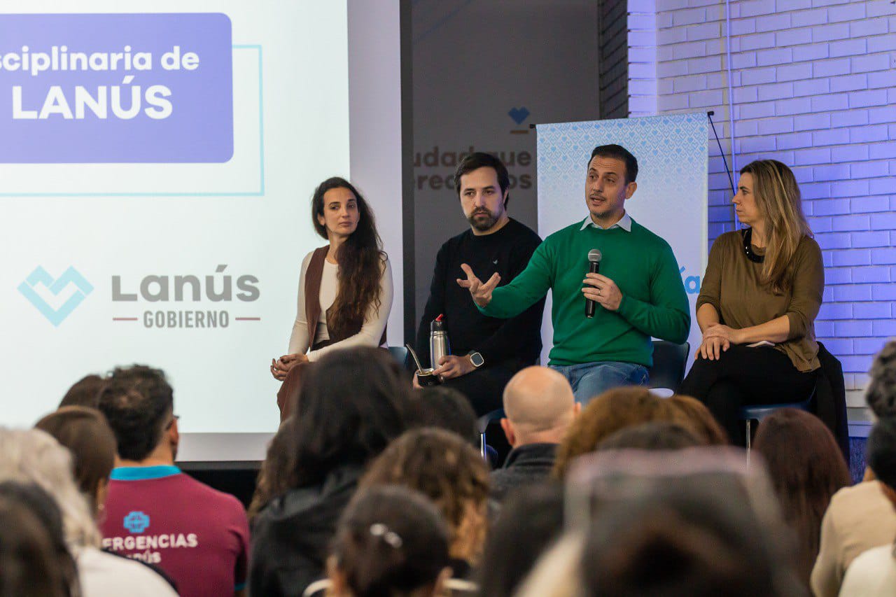 Primera edición de las Jornadas Interdisciplinarias de Salud Mental en Lanús y lanzamiento del EMISAM