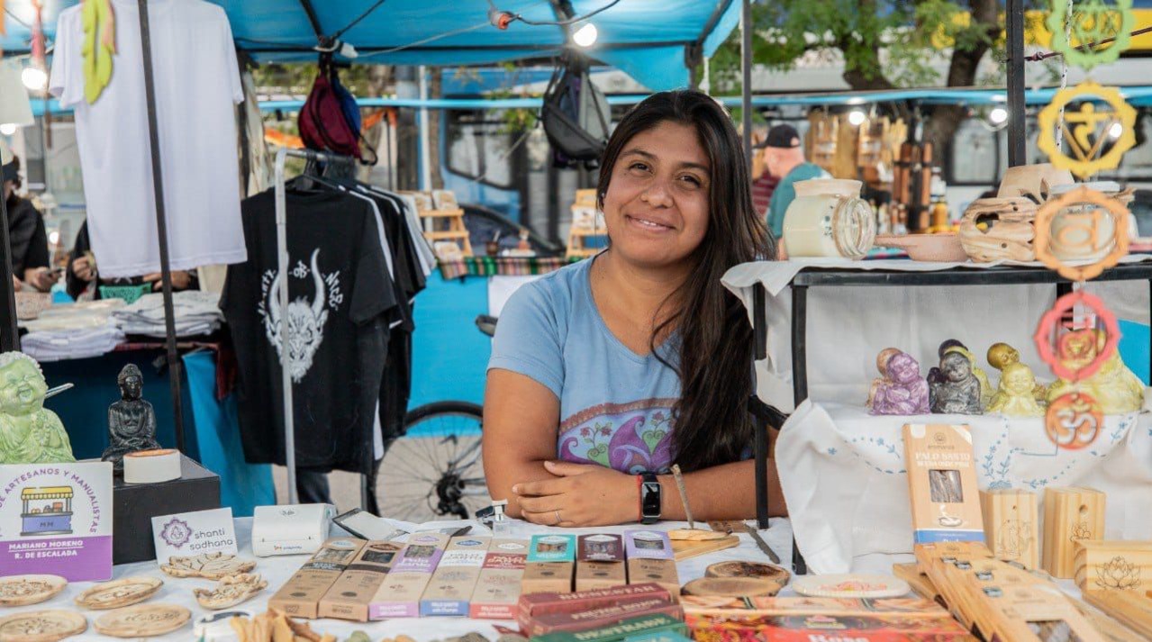 ARRANCA UNA NUEVA EDICIÓN DE LA FERIA DE ARTESANÍAS