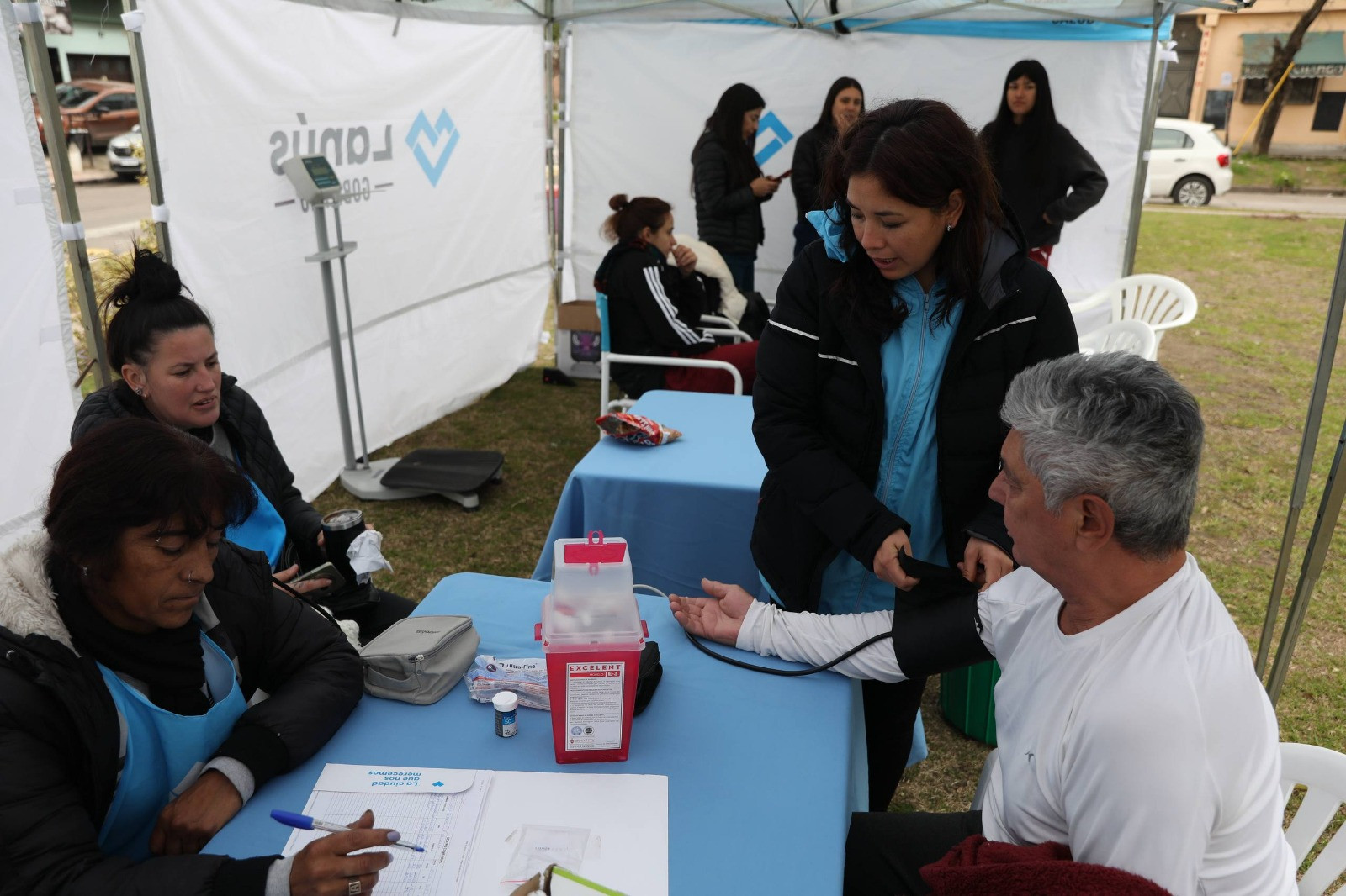 EL OPERATIVO "SÁBADOS DE SALUD EN EL BARRIO" LLEGA A REMEDIOS DE ESCALADA